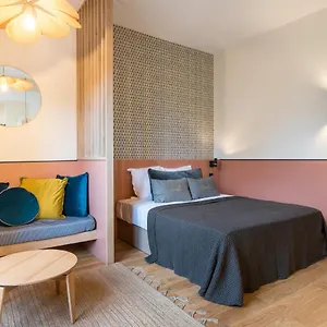  Apartment Honore - Arbre Sec France